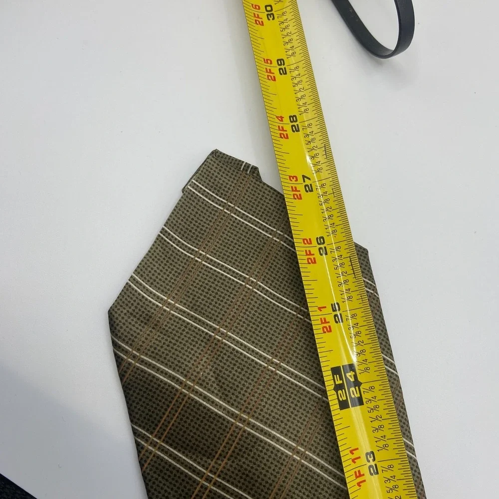 Zylos George Machado Necktie Mens Green White Plaid Silk Business Formal Office